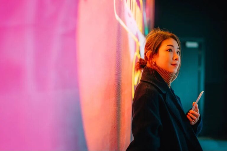 3 Leadership Shifts Women Founders Must Make Thanks to AI