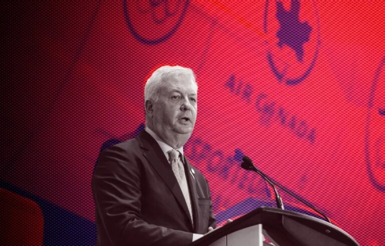 Air Canada CEO Steps Down After Backlash Over Crash Response