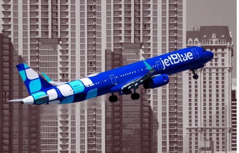 JetBlue Is Exploring a Merger With These Rival Airlines