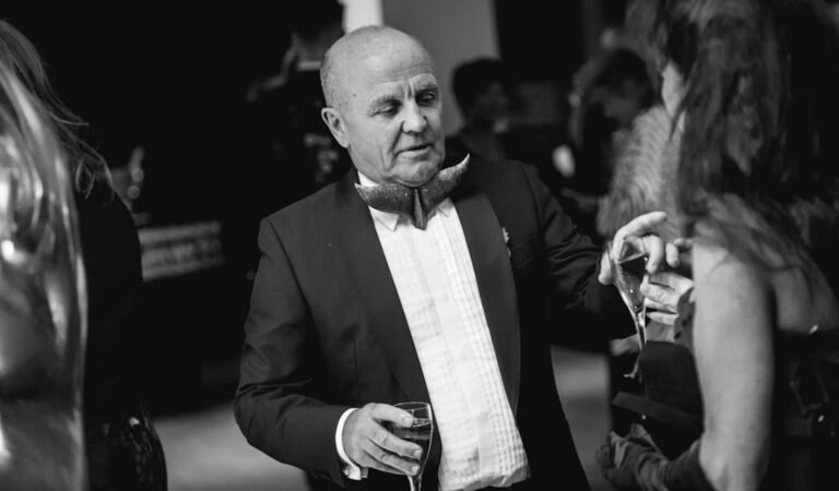 Acclaimed Filmmaker Doug Allan Died While Trekking in Nepal