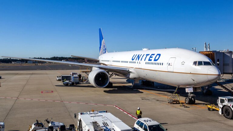 United just made your suitcase more expensive, Here’s how much