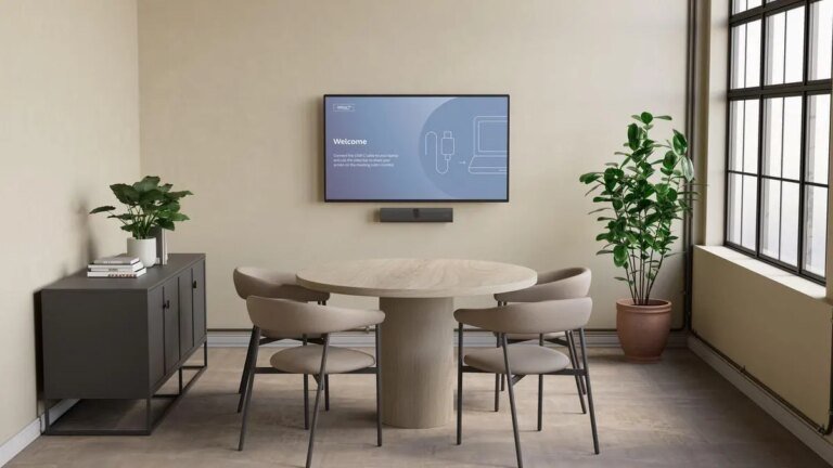 Jabra PanaCast U30 Video Bar Simplifies Video Meetings In Small Rooms