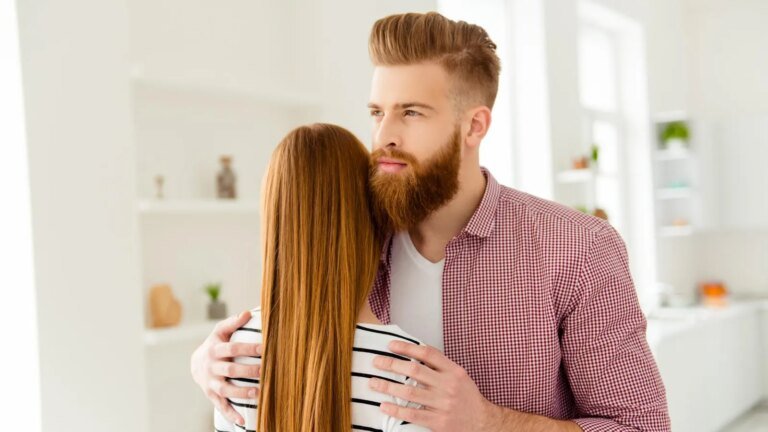2 Tell-Tale Signs Of ‘Fake Love’ In A Relationship, By A Psychologist