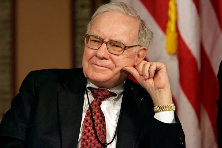 Someone Paid $9M on eBay to Have Lunch With Warren Buffett