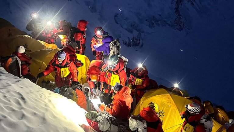 A Guide Is Missing and Presumed Dead on Mount Everest