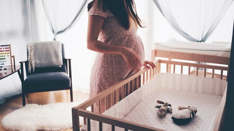 A surprising pregnancy trend is alarming health experts