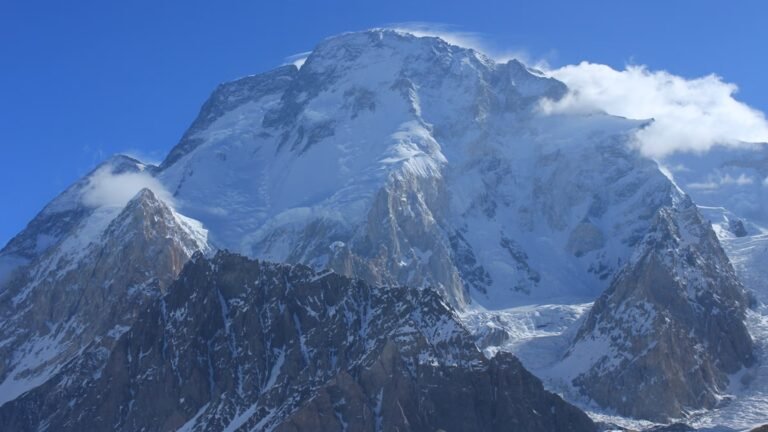 Two Bodies Recovered in Broad Peak Avalanche, Eight Missing