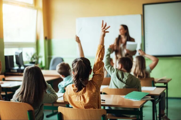 I Went From Teacher to Executive — These Classroom Rules Still Run My Team.