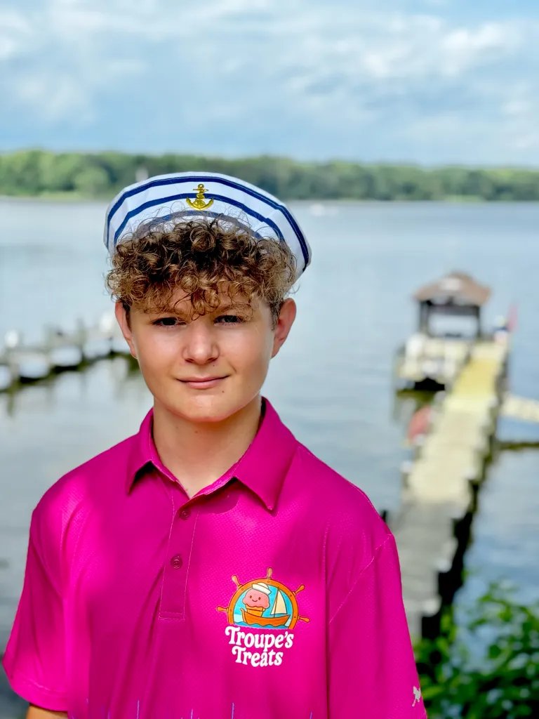 Teen’s Business Selling $2 Product Led to Over $25K Last Summer