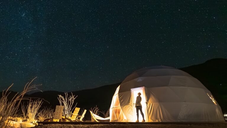 7 Best U.S. Hotels and Cabins for Stargazing