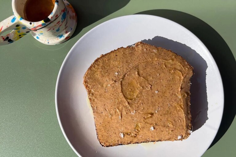 Her Mom Made This Toast Every Day. Now Customers Line Up for It.